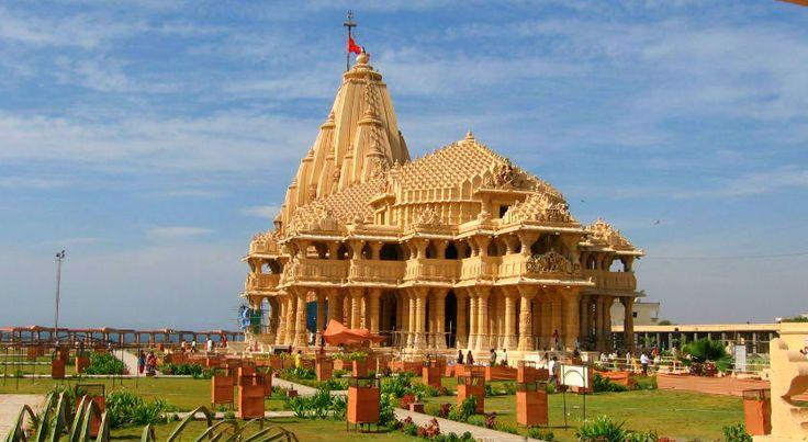 Dwarkadhish – A Temple of Faith, Mystery, and Eternal Devotion